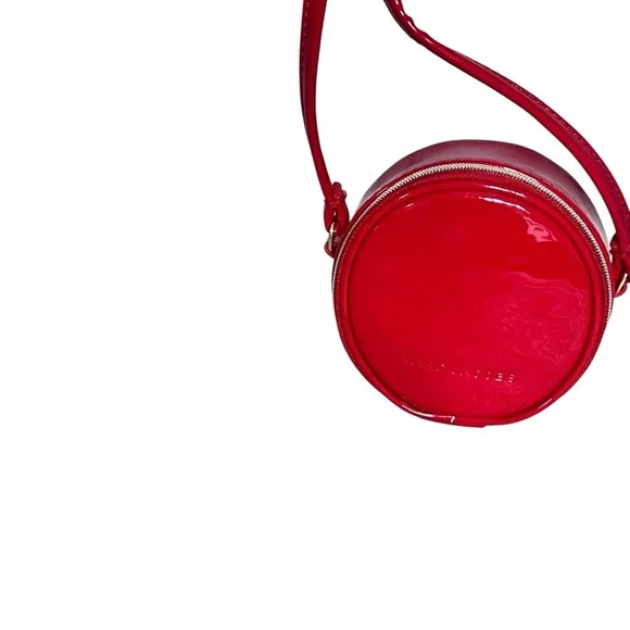 MARC JACOBS Mini 4" Red Patent glossy round crossbody NWOT - Picture 5 of 11